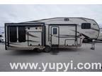 2016 Forest River Rockwood Signature Ultra Lite 8294WS 3 Slide Diamond Package