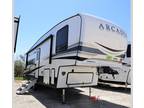 2022 Keystone Arcadia Half Ton 3370BH 33ft