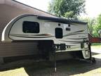 2018 Palomino w/Slide Truck Camper