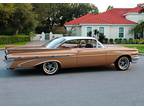 1959 Pontiac Bonneville Hardtop 389 V-8 4BBL