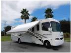 2005 32.6 ft Four Winds Hurricane motorhome