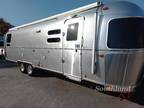 2024 Airstream Globetrotter 30RB 30ft