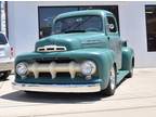 1951 Ford F-100 Pick Up 300 CID Custom