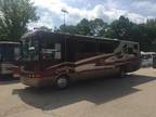 2001 National RV Trade Winds 7370 37' CAT Diesel Pusher w 2 slides