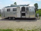 1971 Airstream Overlander 27'Travel Trailer