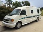 1996 Winnebago Rialta 22FD