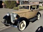 1932 Ford Model B Sedan 3 Speed