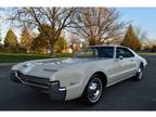 1966 Oldsmobile Toronado Deluxe Hardtop