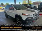 2018 Jeep Cherokee Trailhawk 4x4 4dr SUV