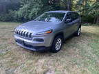 2017 Jeep Cherokee Sport