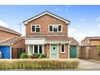 3 bedroom detached house for sale in Cowley Close, Southampton, Hampshire, SO16