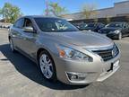 2015 Nissan Altima 3.5 SL 4dr Sedan (midyear release)