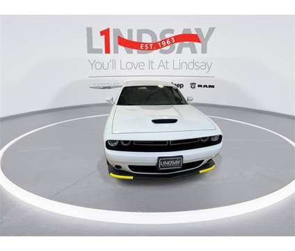 2023 Dodge Challenger R/T is a White 2023 Dodge Challenger R/T Coupe in Manassas VA