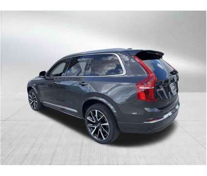 2024 Volvo XC90 B5 Plus is a Grey, Silver 2024 Volvo XC90 3.2 Trim SUV in Miami FL