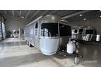 2024 Airstream Flying Cloud 25 FB 25ft