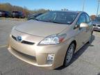 2010 Toyota Prius V Hatchback 4D