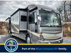 2016 American Coach 45T