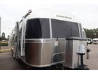 2018 Airstream Airstream 33FBT 33ft