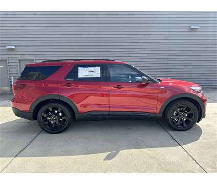 2023 Ford Explorer ST-Line is a Red 2023 Ford Explorer SUV in Gainesville FL