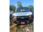 2006 Chevrolet Express Passenger 3500 155 WB RWD