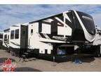 2024 Jayco Seismic LUXURY 3815 45ft