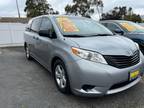 2013 Toyota Sienna 5dr 7-Pass Van V6 L FWD