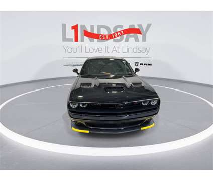 2023 Dodge Challenger R/T Scat Pack is a Black 2023 Dodge Challenger R/T Scat Pack Coupe in Manassas VA