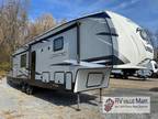2021 Forest River Cherokee Arctic Wolf Suite 3550SUITE 38ft
