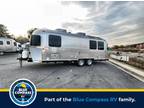 2024 Airstream Flying Cloud 25FB Twin 26ft