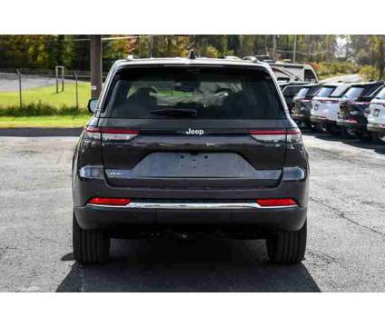2024 Jeep Grand Cherokee Base 4xe is a Grey 2024 Jeep grand cherokee SUV in Granville NY