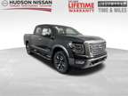 2024 Nissan Titan Platinum Reserve