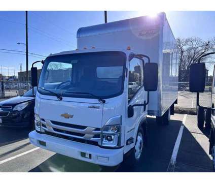 2024 Chevrolet 4500 HG LCF Gas is a White 2024 Truck in Dayton OH