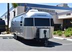 2023 Airstream Flying Cloud 27FBQ 27ft