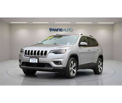 2021 Jeep Cherokee Limited is a Silver 2021 Jeep Cherokee Limited SUV in Orchard Park NY