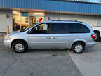 2007 Chrysler Town & Country Lx