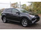 2018 Toyota RAV4 Hybrid ONE OWNER AWD XLE W/ POWER SLIDING MOONROOF