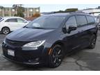 2020 Chrysler Pacifica Hybrid Limited with S Appearance Pkg ONLY 23K Miles