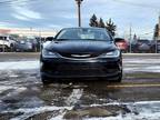 2015 Chrysler 200 4dr Sdn LX FWD