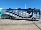 2015 Fleetwood Discovery 40E 41ft