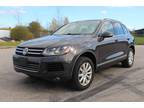 2011 Volkswagen Touareg VR6 Executive AWD 4dr SUV