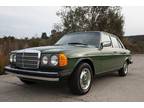 1977 Mercedes-Benz 300-Series 300D Sedan