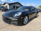 2014 Porsche Panamera 4dr HB