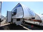 2024 Northwood Arctic Fox Camper 1140 Dry Bath 19ft