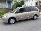 2005 Toyota Sienna LE 7 Passenger 4dr Mini Van