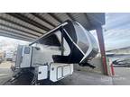 2024 Keystone Avalanche 378BH 41ft