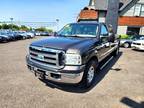 2006 Ford F-250 SD XL Crew Cab 2WD