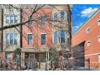 Beautiful Townhome for Rent Near Lincoln Park/Old