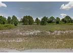 Fort Myers, Commercial Vacant Lot located just off of newly