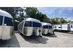 2024 Airstream Globetrotter 27FB 28ft