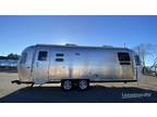 2024 Airstream Flying Cloud 27FB 28ft